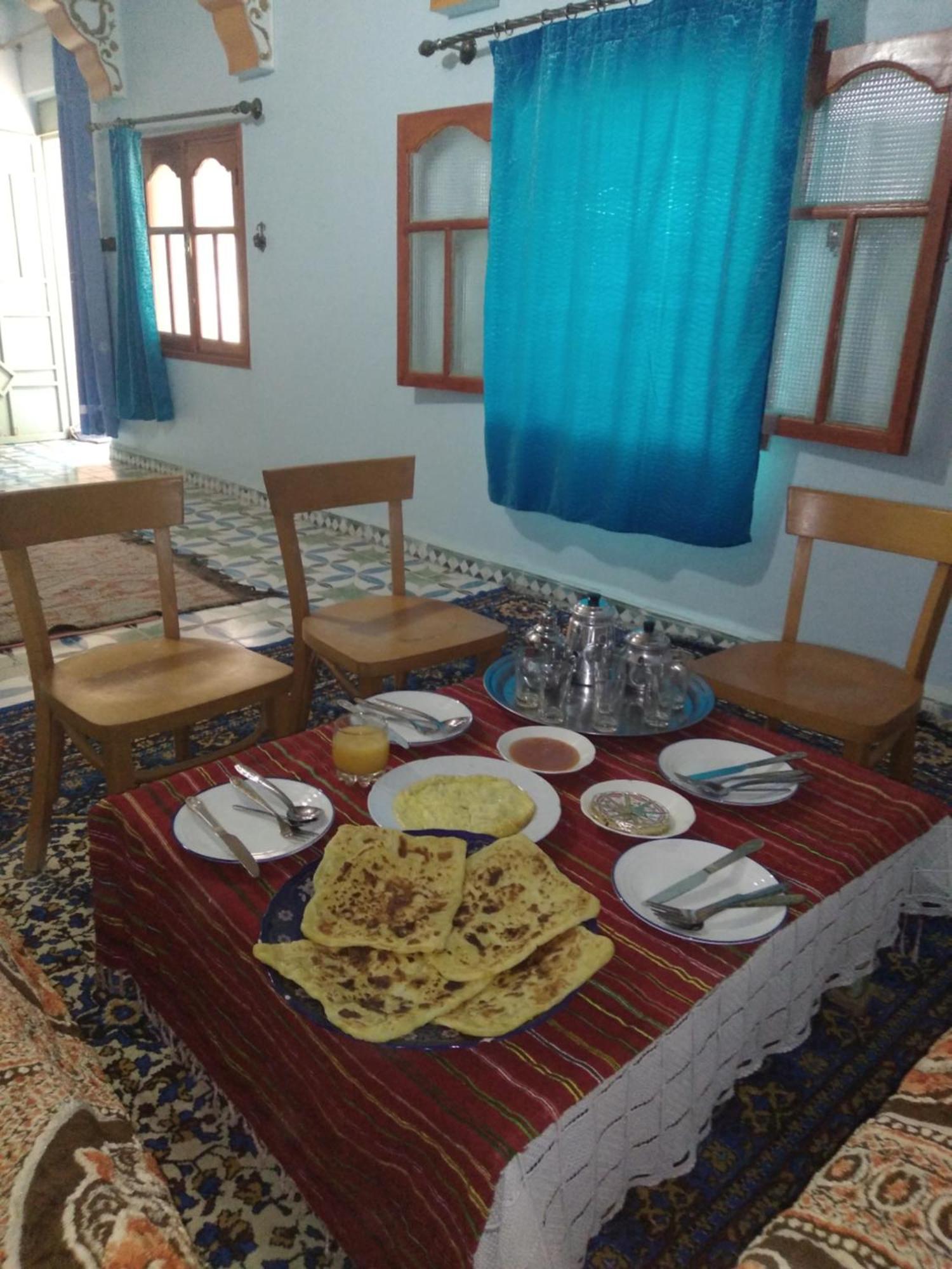 Gite D'Etape Ziz Oasis Achbarou Exterior photo